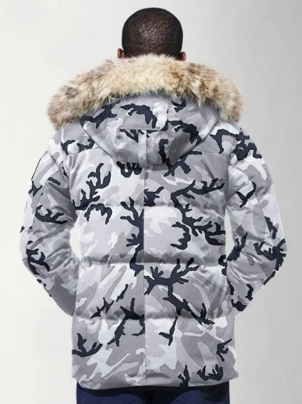 Hiver hommes doudounes réel Coyote Fourrure Designer Homme Puffer Canada coupe-vent Jassen vêtements d'extérieur à capuche Fourrure Manteau Doudoune Manteau Hiver Parka Doudoune s1