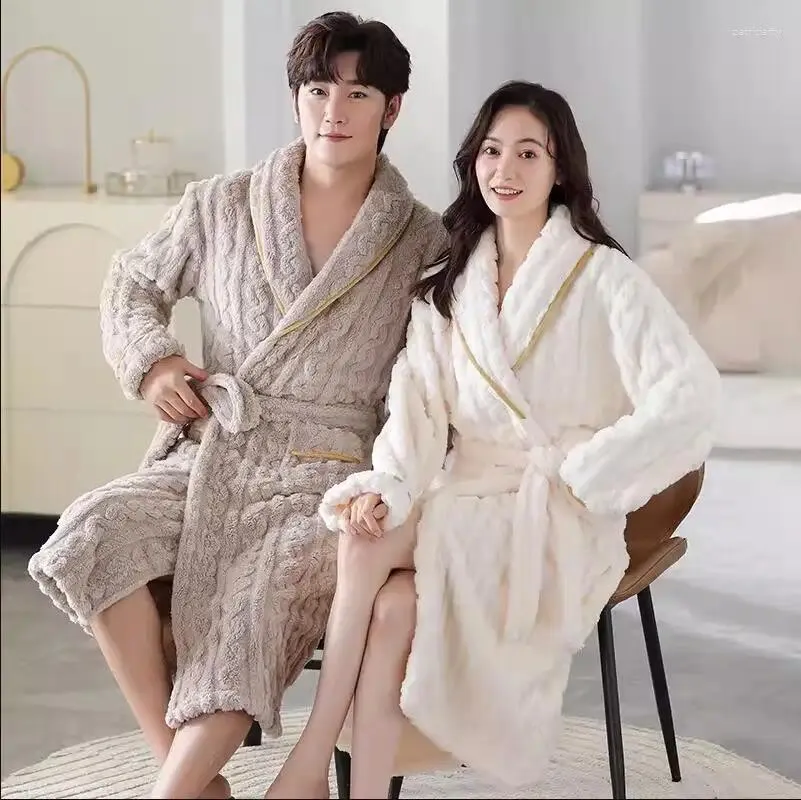 Womens Sleepwear Autumn And Winter Thicken Warm Flannel Couple Bathrobe Plush Shawl Kimono Bath Robe Long Sleeved Nightgowns Home Clothes