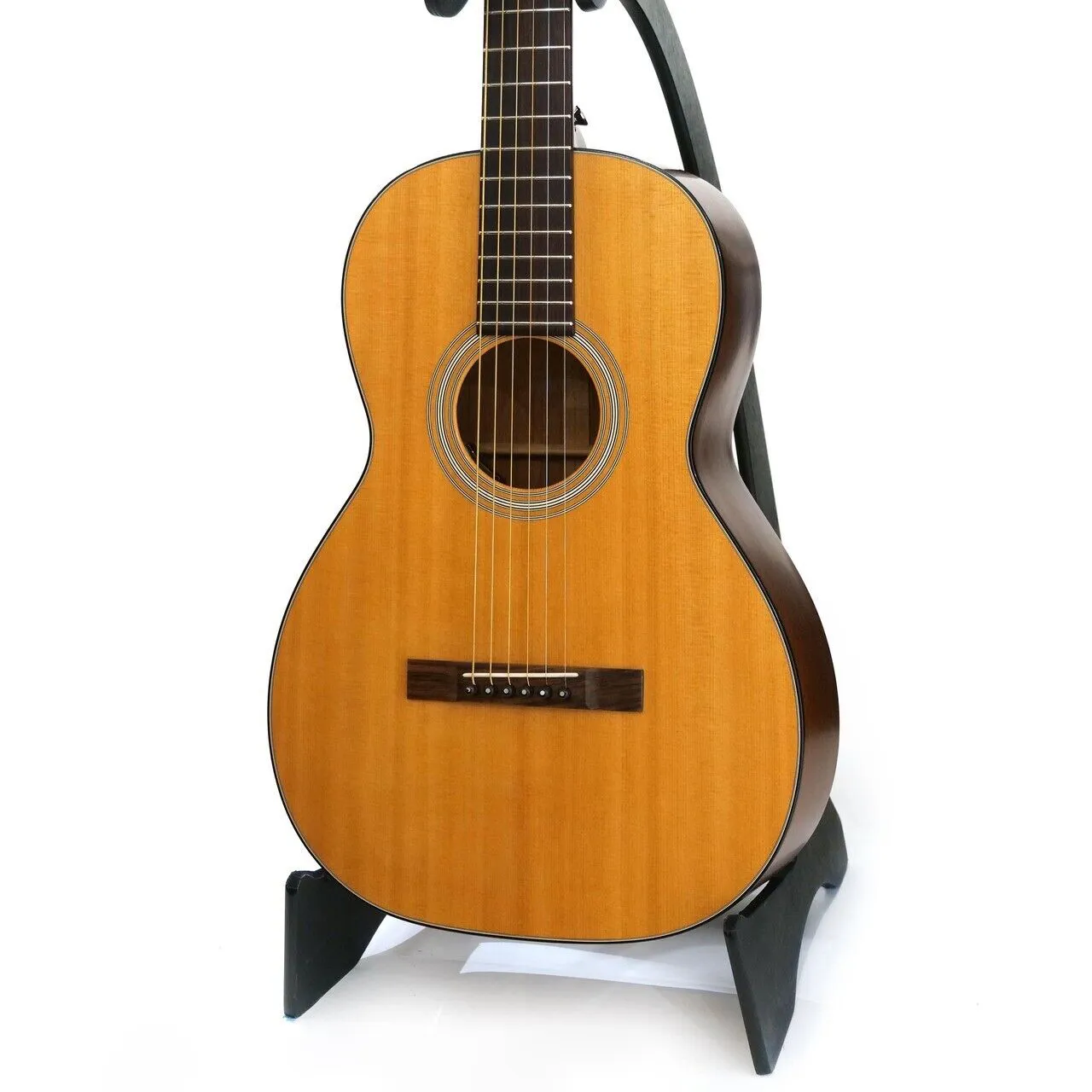 C.F 0-16 NY Guitare acoustique F/S comme sur les photos