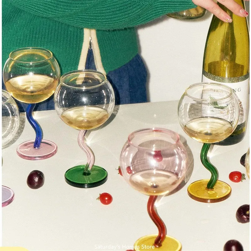 Caneca de vidro multicolorida, coquetel de champanhe, copo torcido, poste de vinho, decoração de mesa, borosilicato 240127
