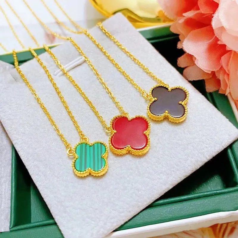 Designer Necklace 18K Gold Plated Necklaces Luxury Flowers Four-leaf Clover Cleef Fashional Pendant Necklace Wedding Party Jewelry gift