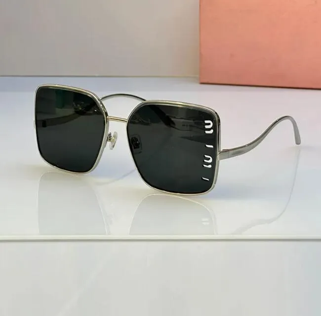 Damen-Sonnenbrille, Luxus-Mui-Mui-Sonnenbrille, Designer-Brille, europäische amerikanische Mode, quadratische Skelettlinse, hochwertige Sonnenbrille, Damen-Schutzbrille im Freien