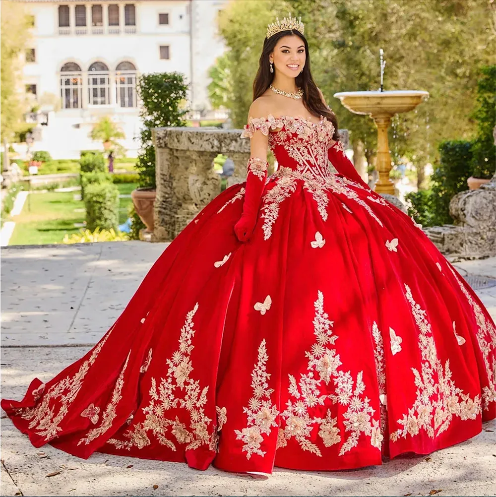 Czerwony 3D Butterfly Sukienki księżniczki Quinceanera Suknia Ball z ramion złota aplikacje gorset Sweet 15 vestidos de xv anos