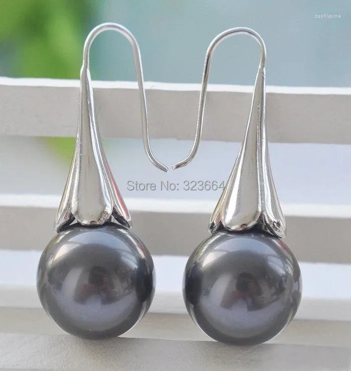 Pendientes colgantes de 16 mm Reducir con cáscara negra Pearl Morning Glory Hook Pendiendo