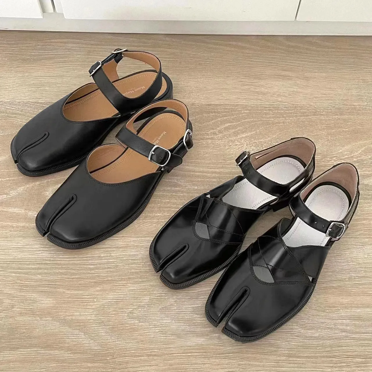 2024 Yeni Tabi Sandal Elbise Ayakkabı Yaz Balesi Düz Ayakkabı Dans Ayakkabı Fashion Maison MM6 Lüks Tasarımcı Kadın Seksi Lady Margiela Deri Loafer Terlik Gündelik Ayakkabı Kutusu