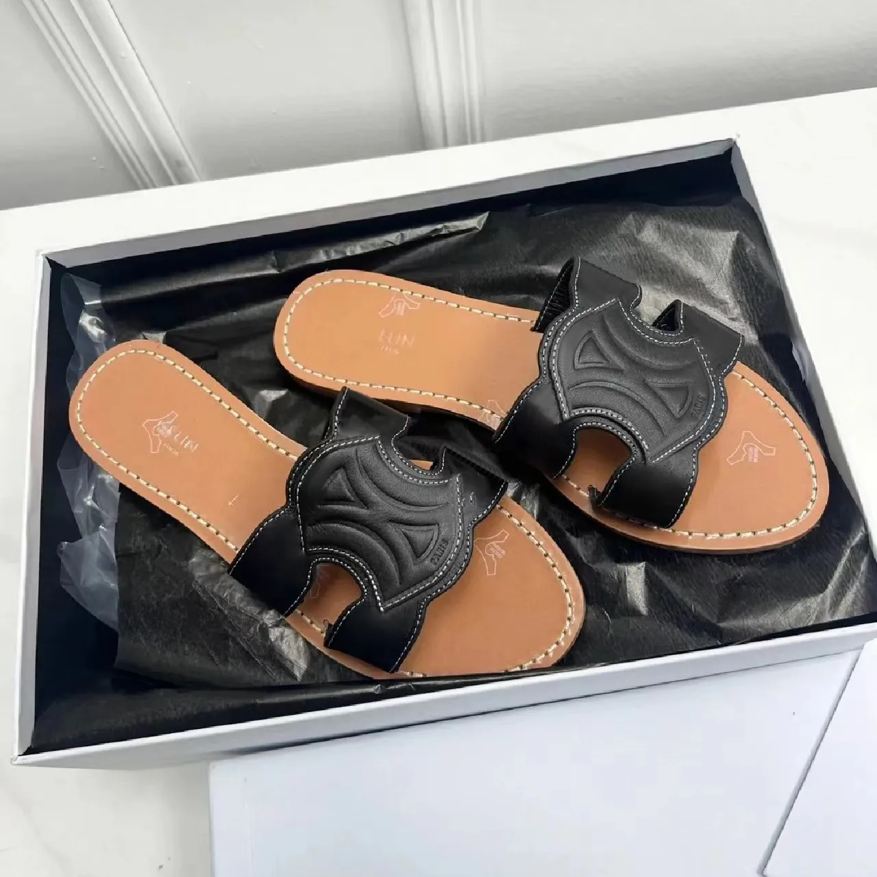 10a Top Qualität Sommer Strand Hausschuhe Sandale Flacher Absatz Mule Luxus Freizeitschuhe Echtes Leder Männer Frauen Sliders Sandale Designer Slides Dame im Freien Slipper Geschenk