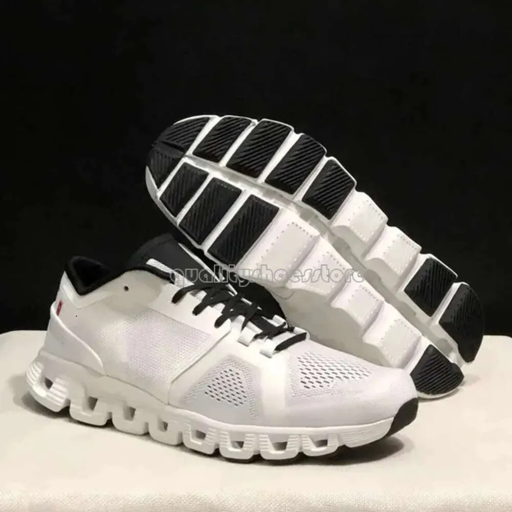 Chaussures de créateurs Cloudmonster Chaussures de course Hommes Femmes Nuage Monstre Nuages Eclipse Curcuma Fer Hay Lumos Noir Entraîneur Sneaker Casual Mode MAX Taille 36-45 444