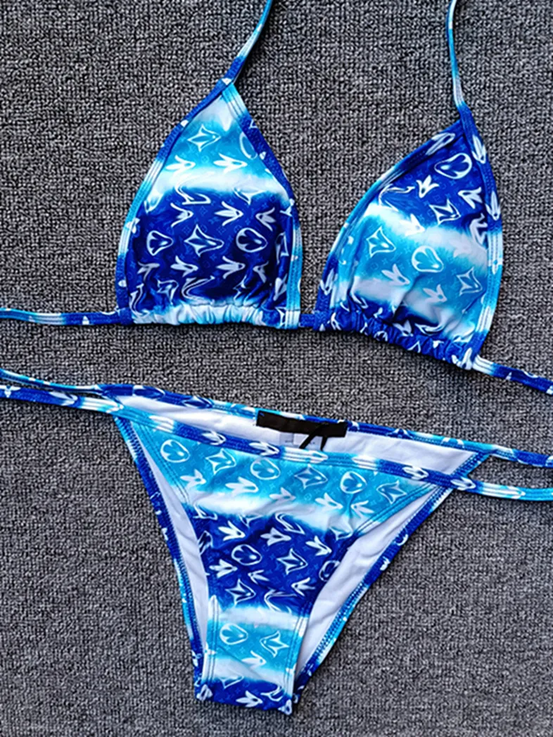 2024SS berühmter Designer-Badeanzug für Damen, Vintage-Tanga, Mikro-Vertuschung, Damen-Bikini-Sets, Badebekleidung, bedruckte Badeanzüge, Sommer-Strand-Wear-Schwimmanzug