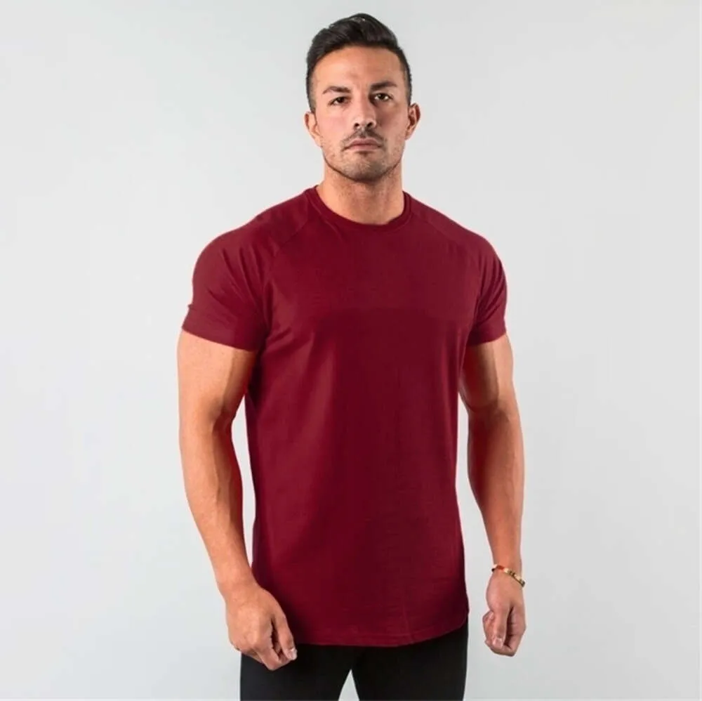 Summer Plain Tops Tees Fitness Mens T Shirt Kort ärm Muskeljoggare Bodybuilding Tshirt Male Gym Clothes Slim Fit Solid Color T-shirt