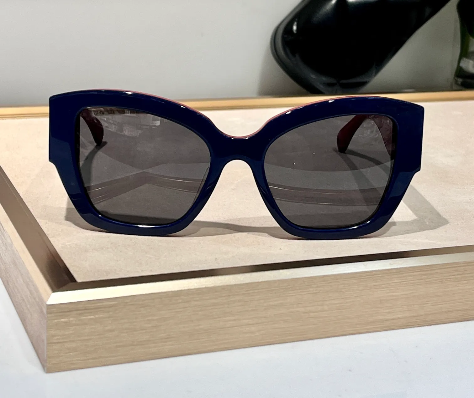 Óculos de sol quadrados azul/preto lente fumaça feminino designer óculos sonnenbrille tons sunnies gafas de sol uv400 óculos com caixa