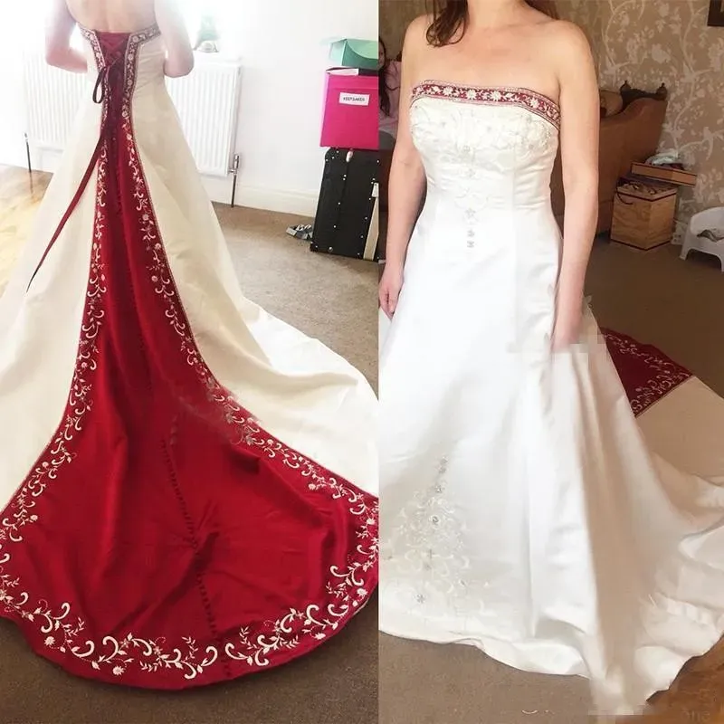 Vintage Red and White Satin A Line Wedding Dresses Real Image Plus Size Brodery Beaded Bridal Bowns For Garden Country Wedding Dress BC16702