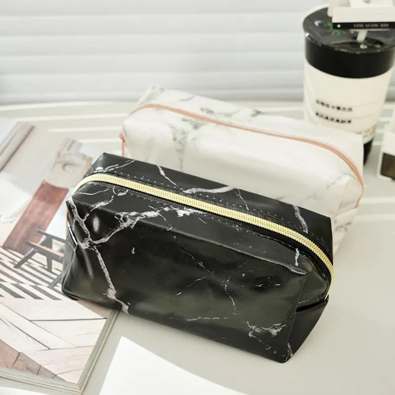 Kosmetiska väskor pu läder söt blyertsfodral med dragkedja marmor stationer lagringsarrangör för kvinnor flickor skolhögskolestudent