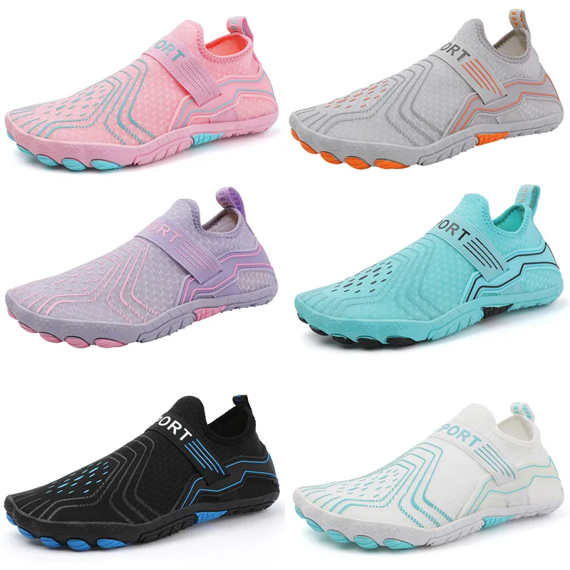 2024 Chaussures de plongée Femmes Hommes Natation Chaussettes de sports nautiques Pieds nus Hommes Femmes Sneaker Yoga Fitness Danse Natation Surf Plongée Snorkeling Chaussure