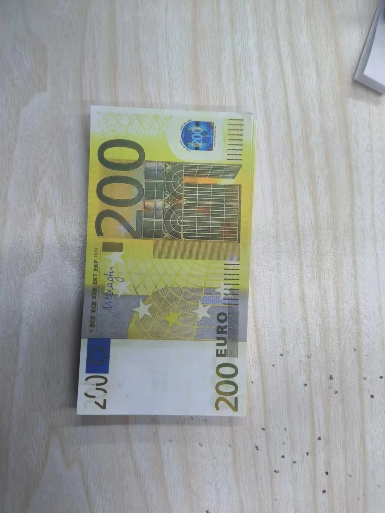 Kopiuj pieniądze rzeczywiste 1: 2 Ćwiczenia liczenia wielkości, kupony z praktyką banknotów, Euro XI rekwizyty BUVFX