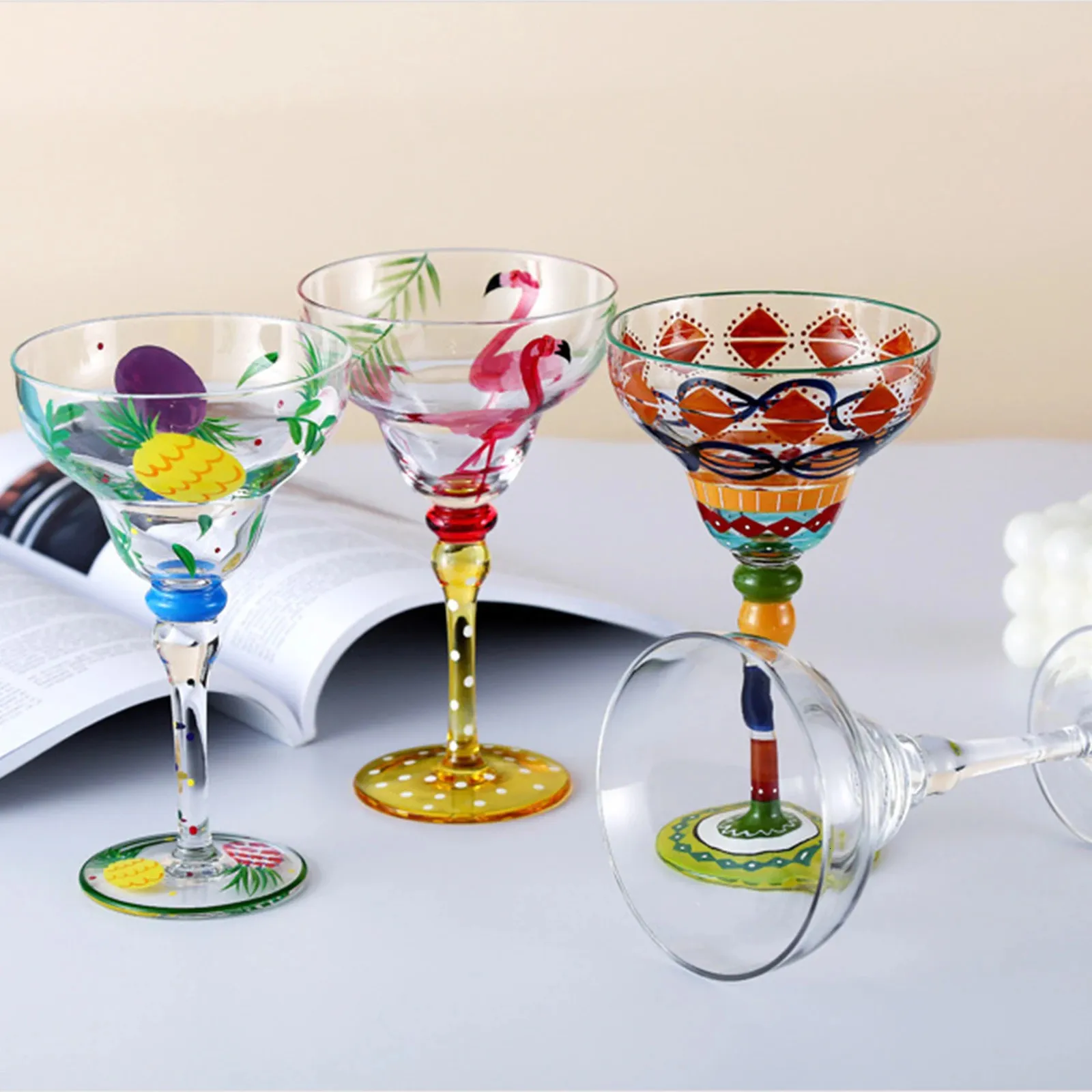 Margarita Kokteyl Goblet Fincan Çok Amaçlı Renkli Şarap Gözlükleri Ev Bar Düğün Partisi 240127