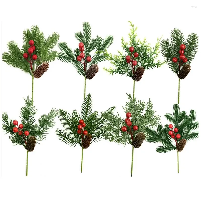 Dekoratif Çiçekler 5 PCS Yapay Noel Ağacı Çam İğneleri Şubeler Kırmızı Berry ve DIY Garland Çelenk Düğün Yıl