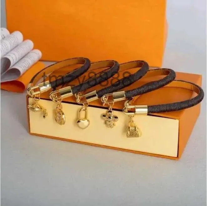 Pulseira de luxo pulseira designer pulseiras de couro para mulher amostra cachecóis pulseira feminina jóias natal dia dos namorados presente frete grátis m0s5