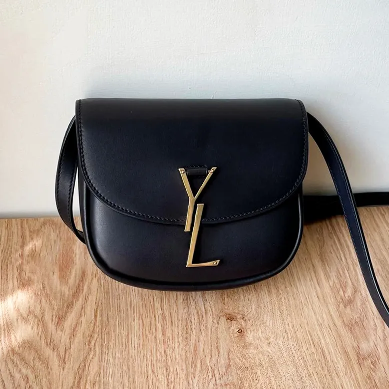 Mini Tote Women's Kaia Designer Bag Luxurys handväska handväska axel svart sadel väska äkta läder satchel crossbody väska guld bokstav logotyp koppling mens messenger väskor
