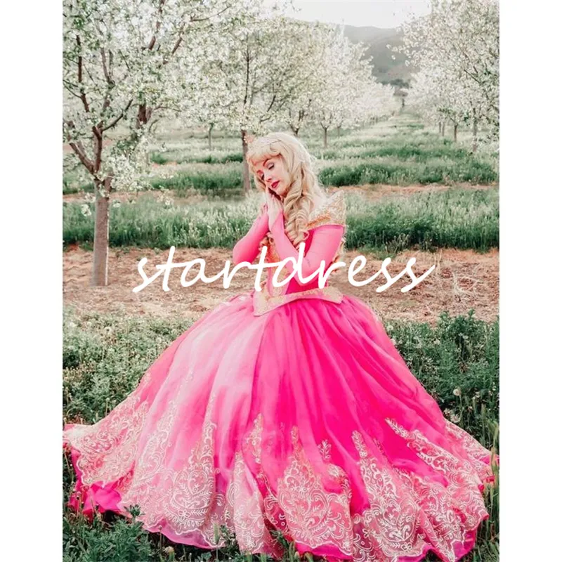 Prinses Felroze Quinceanera Jurken 2024 Aurora Costum Cosplay Sweet 16 Verjaardagsjurk Lange mouw Goud Lovertjes Vijftien Schoonheid Geïnspireerd Vestidos De Xv Debutante