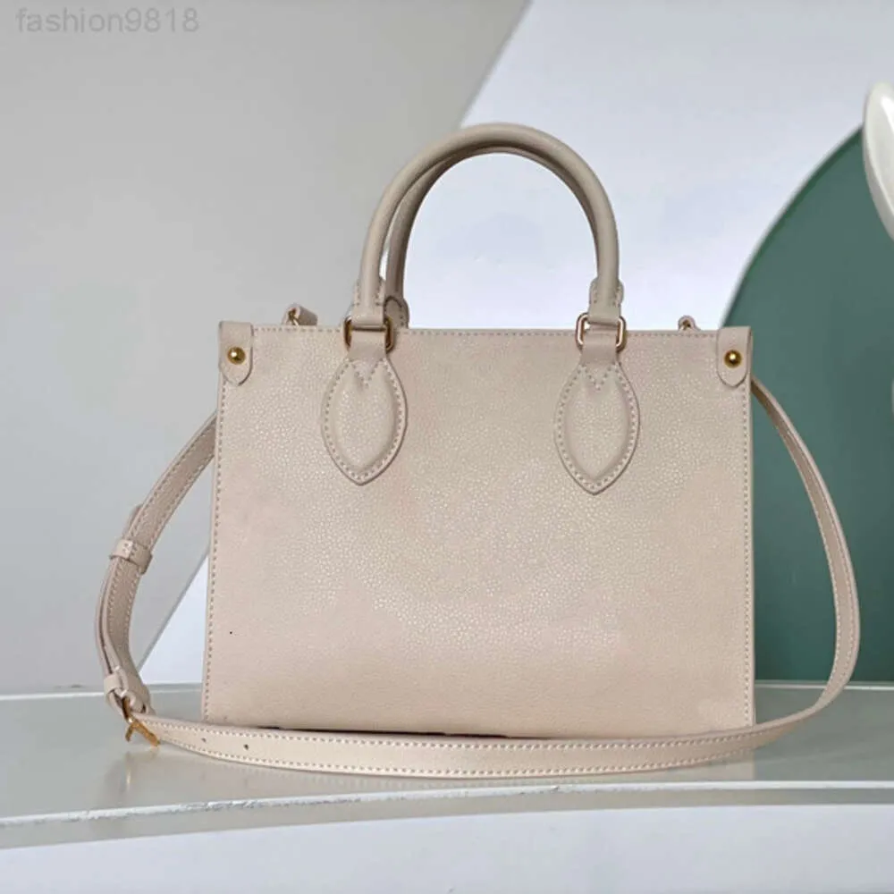 2024 Fabrik Nya anpassade damer Handväskor Purses Bag Fashion High Quality Läder Luxury 1 1 Designer Väskor för kvinnor
