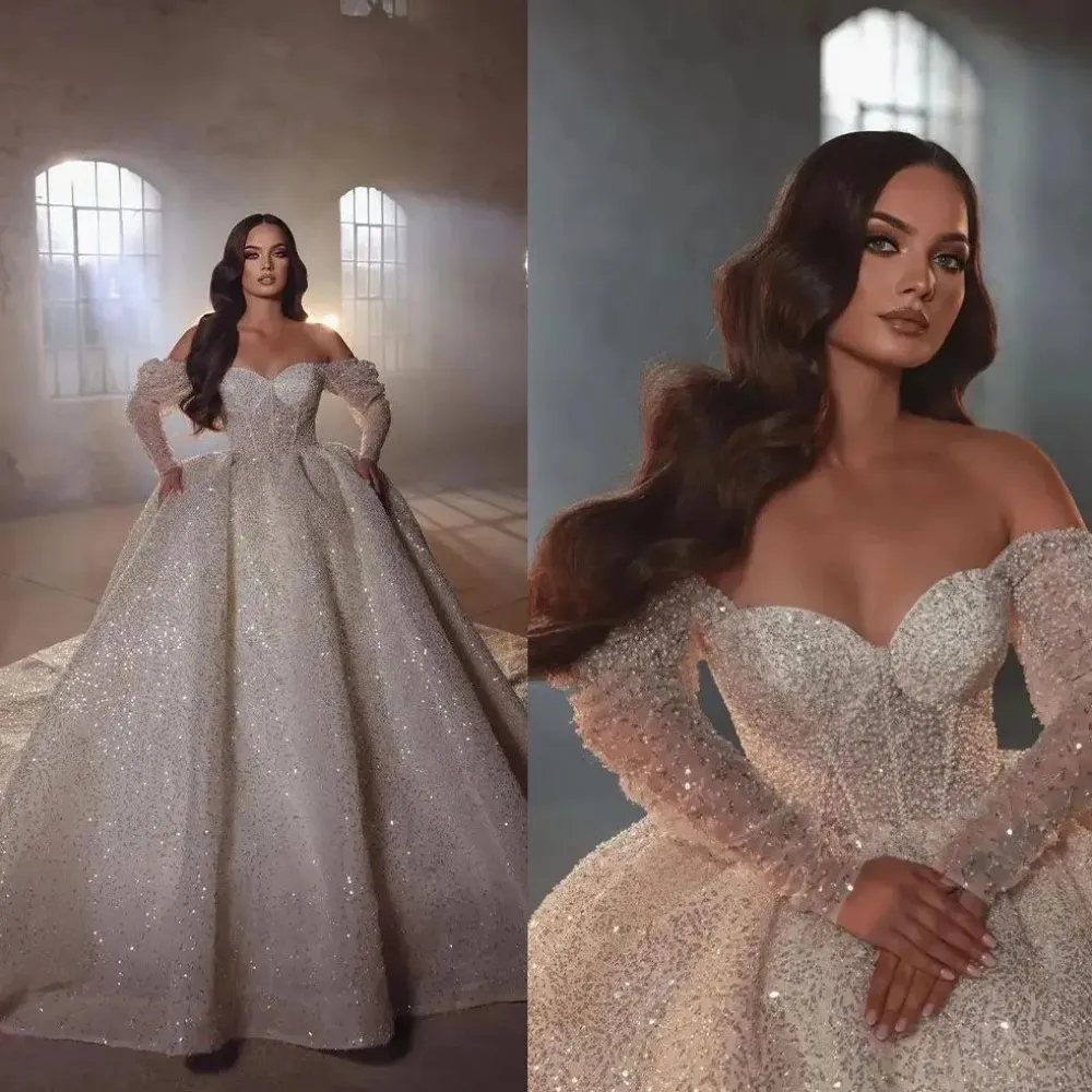 Superbe robe de mariée blanche scintillante, épaules dénudées, paillettes, manches longues, arabe, Dubaï, sur mesure, 2024