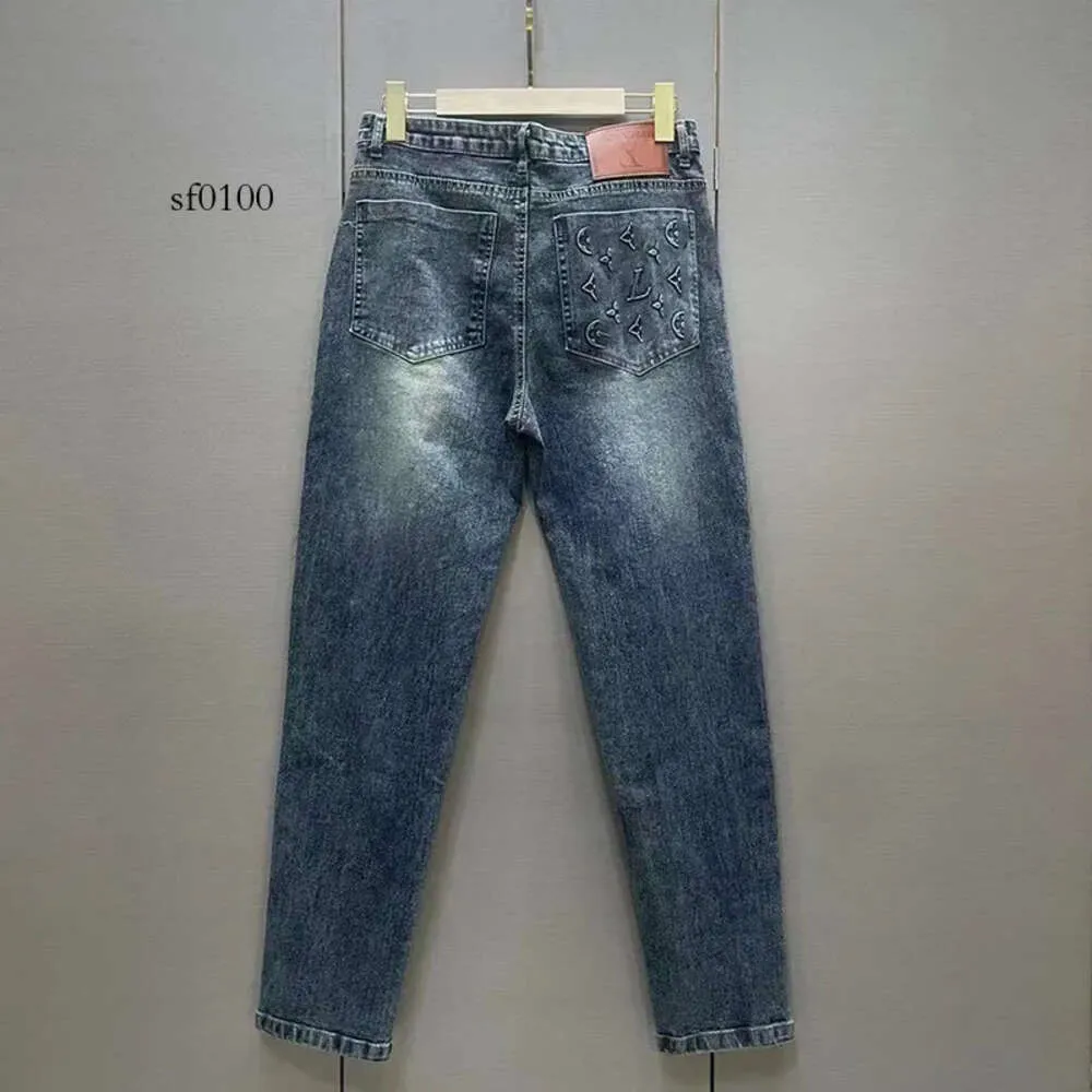 Calças Jeans Designer Jeans Masculino Jeans Slim Fitting Nova Marca Moderna Versátil Calças Retas Bordado Quilting Rasgado Marca Vintage Pant Mens Fashion Jeans