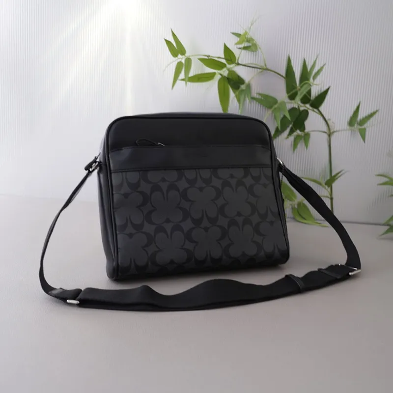 2024 MENS DESIGNER Midjeväska Meddelande utomhus mode tryckt mjukt läder herrar crossbody pack väskor design axel messenger sling satchel ryggsäck väska