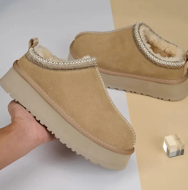 2024 Designer tofflor Tasman Slipper Classic Ultra Mini Platform Boot Women Mustard Seed Chestnut Slip-On Petites Suede Wool Blend With Logo