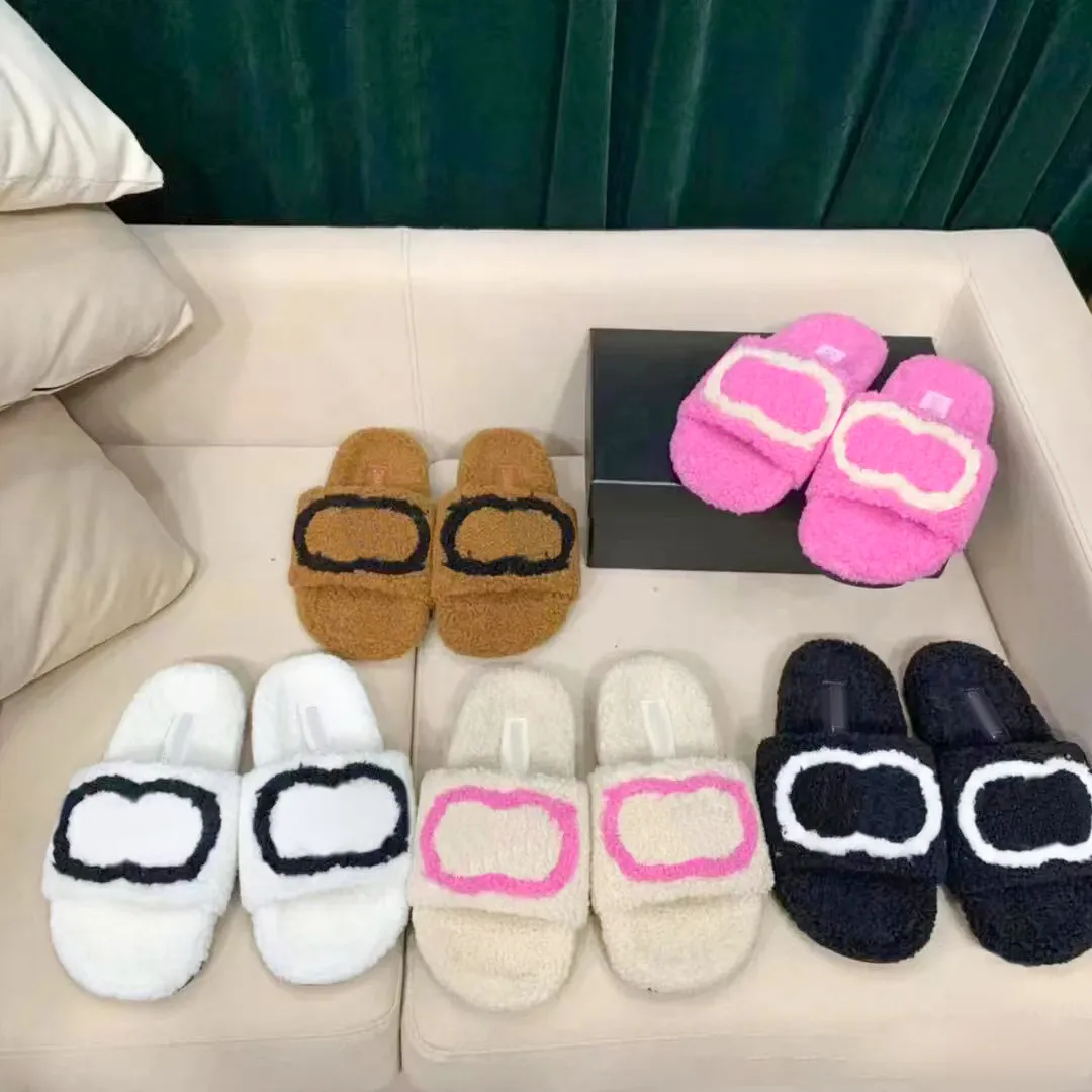 Gucci Shearling Slides thumbnail
