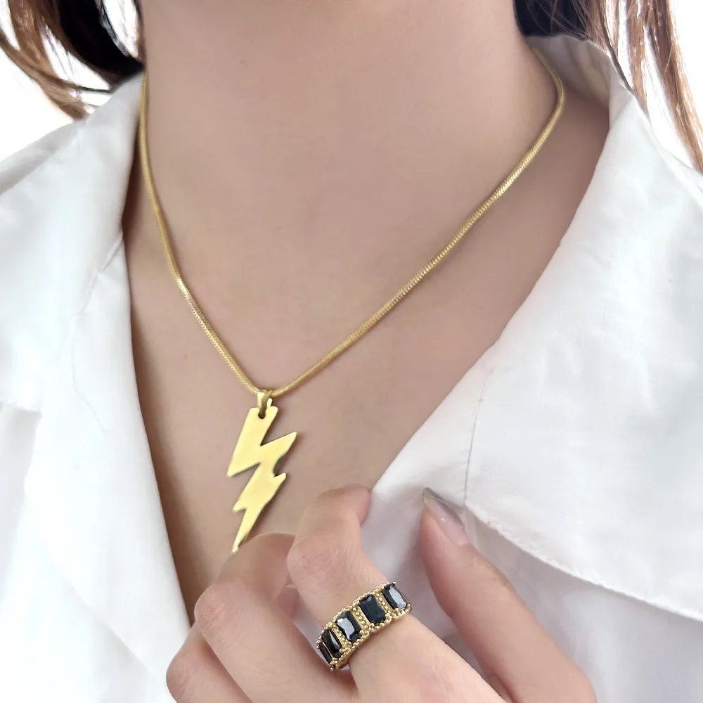 Pendant Clavicle Chain Retro Necklace Cross-border 2023 New Accessories Men's Fashion Brand Necklace Titanium Steel Lightning