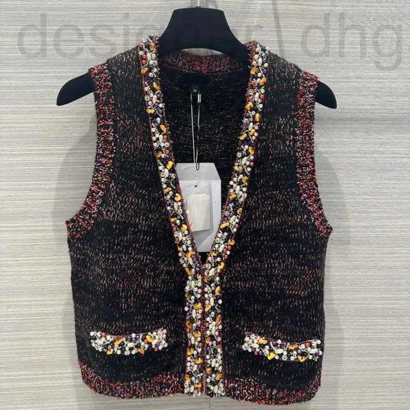 Women's Vests designer 2023 New Elite High end Heavy Industry Nail Bead Casual Tank Top, vest, cardigan top for autumn and winter wear D8L9