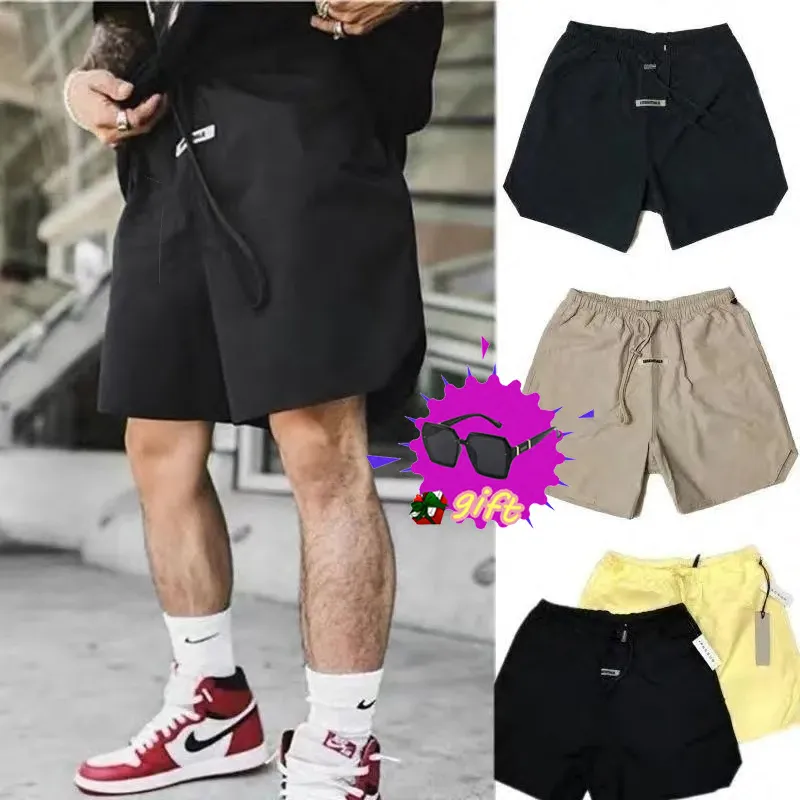 EE Verão Moda Mens Designer Shorts Mais Curtos Natação Mulheres Secagem Rápida Troncos Desgaste Placa de Impressão Calças de Praia Homens Natação Regular Elástico Curto