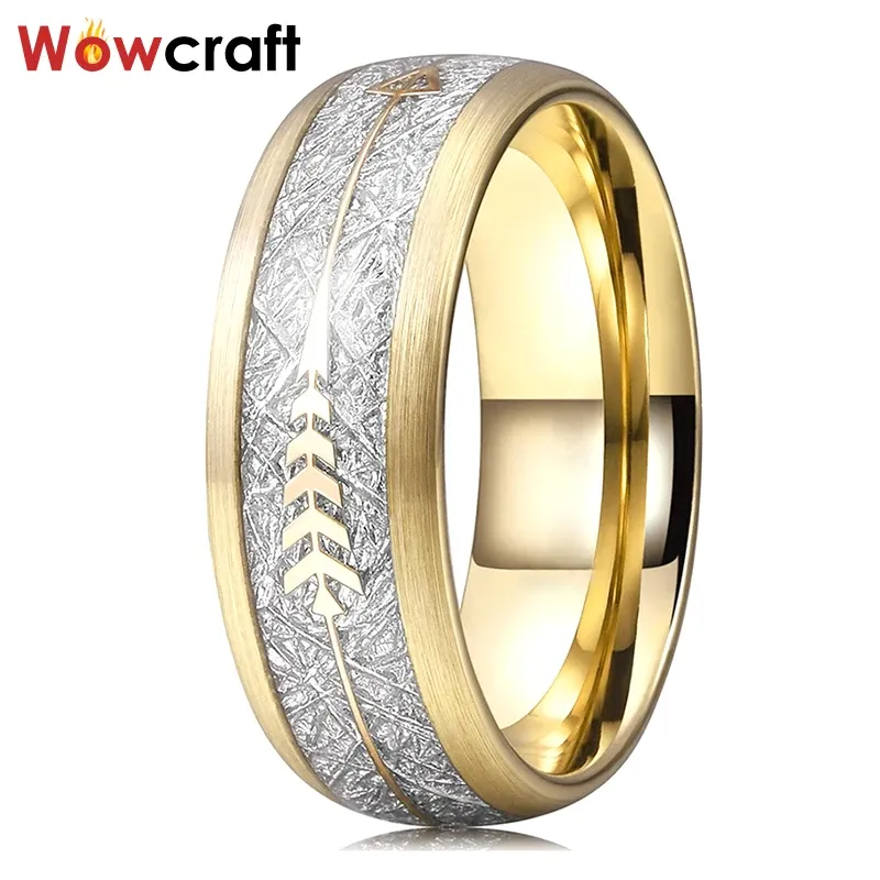 Brochettes 8 mm New Cool Gold Mens Tungsten Carbide Ring Band de mariage météorite Gold Arrow Incrup Comfort Fit