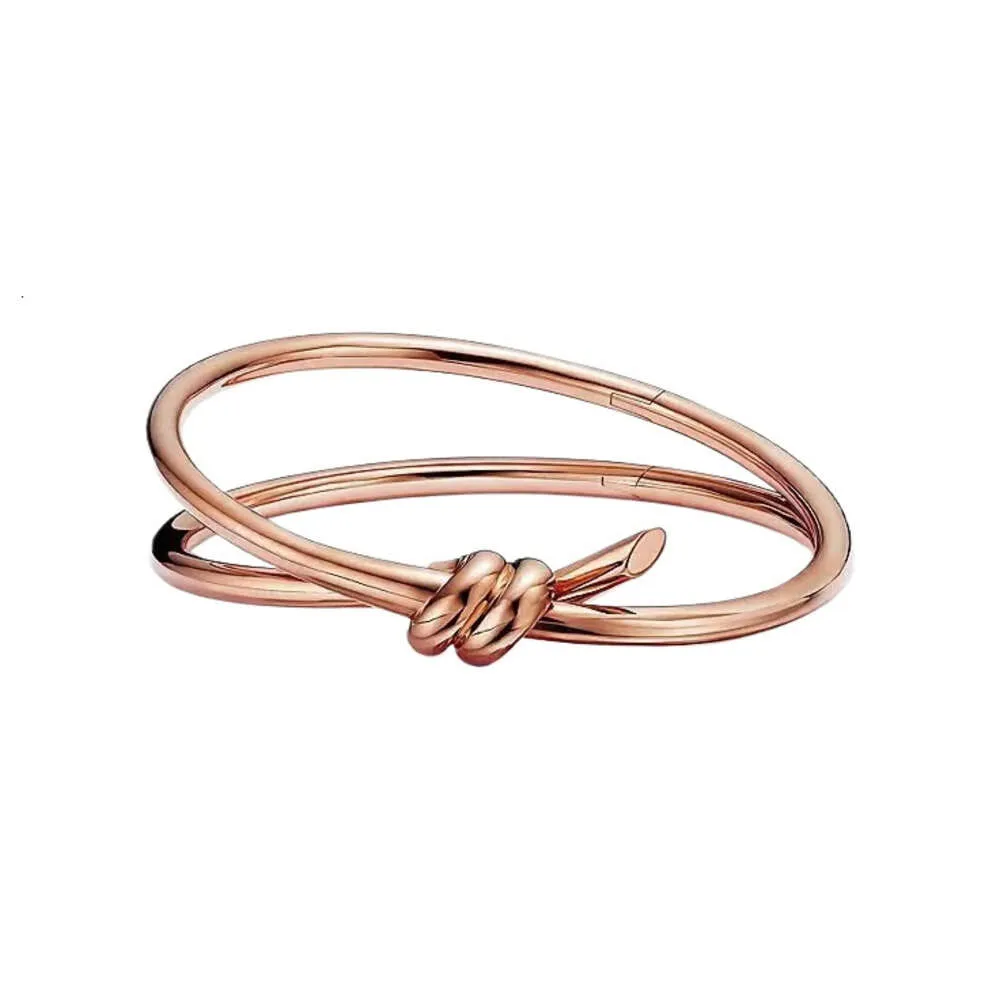 Tiff Bracelet Designer Luxury Fashion Women Original Quality Bangle T Family V Gold High-end Knot 925 Silver 18K Rose Simple Exquisite And High-end Design