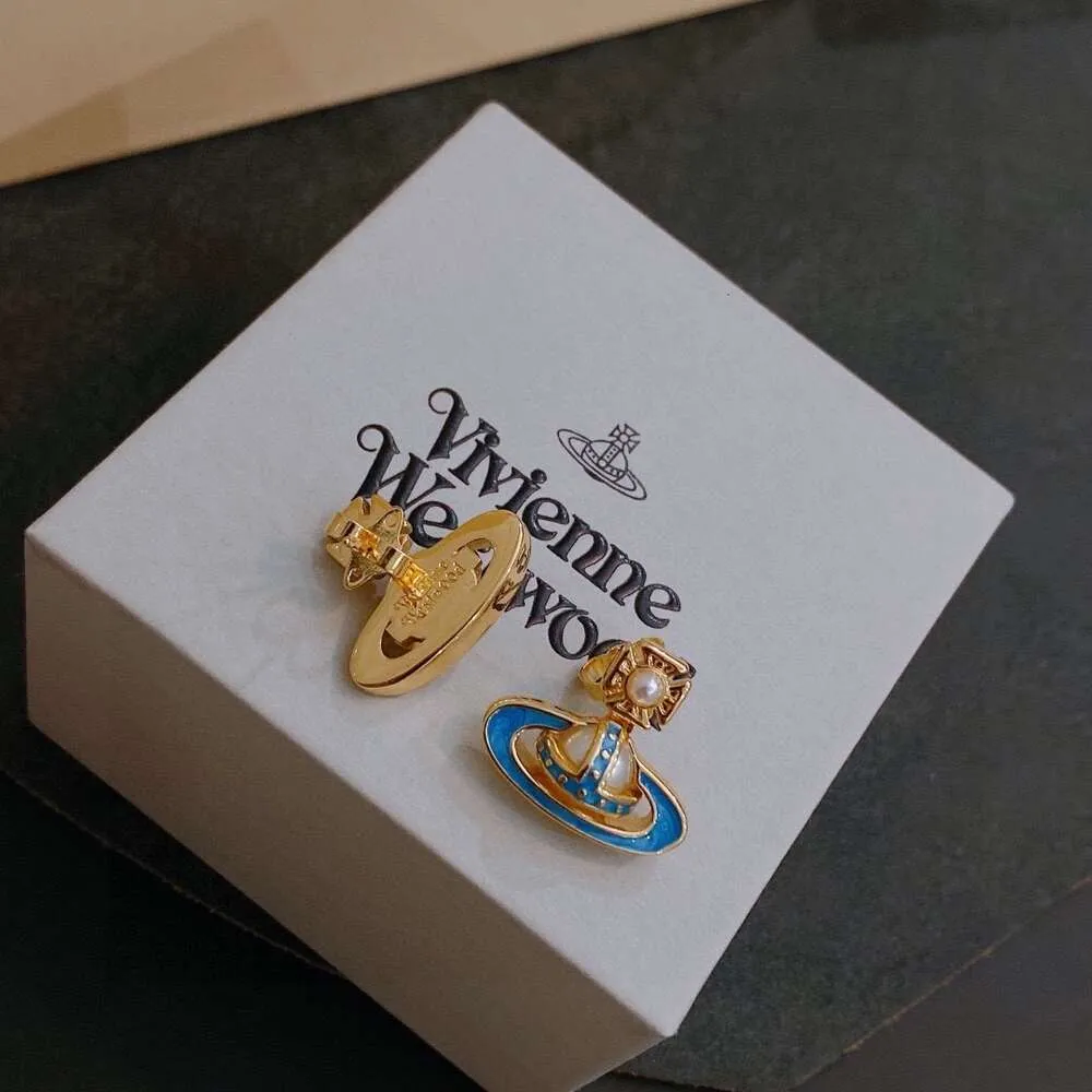 Designer Viviane Westwood Collana per le donne 2024 Nuovo arrivo Orecchini di perle di lusso Una coppia Hip Hop Style 5a Viviane Blue Jewelry Orecchini in oro di alta qualità222562