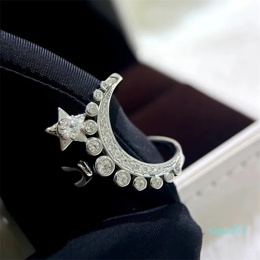 Designer verstelbaar 925 Sterling Silver Ring Classic Five Pointed Star Moon ingelegde Rhinestone Electroplated 18K Gold Women Charm Fashion Jewelry Girl Cadeau