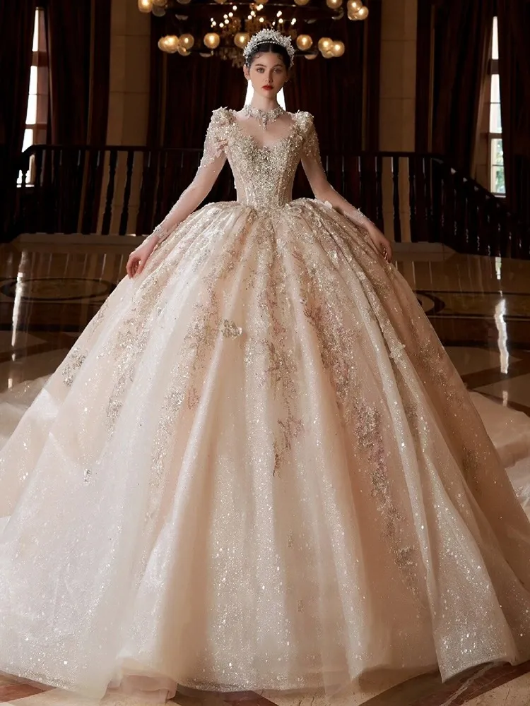 Luksusowa księżniczka Dubai Arabska suknia balowa suknie ślubne Nowe w rozmiarze ukochana ukochana backless pociąg błyszcząca suknia ślubna suknie ślubne Blingbling feading cekiny ślub sukienka