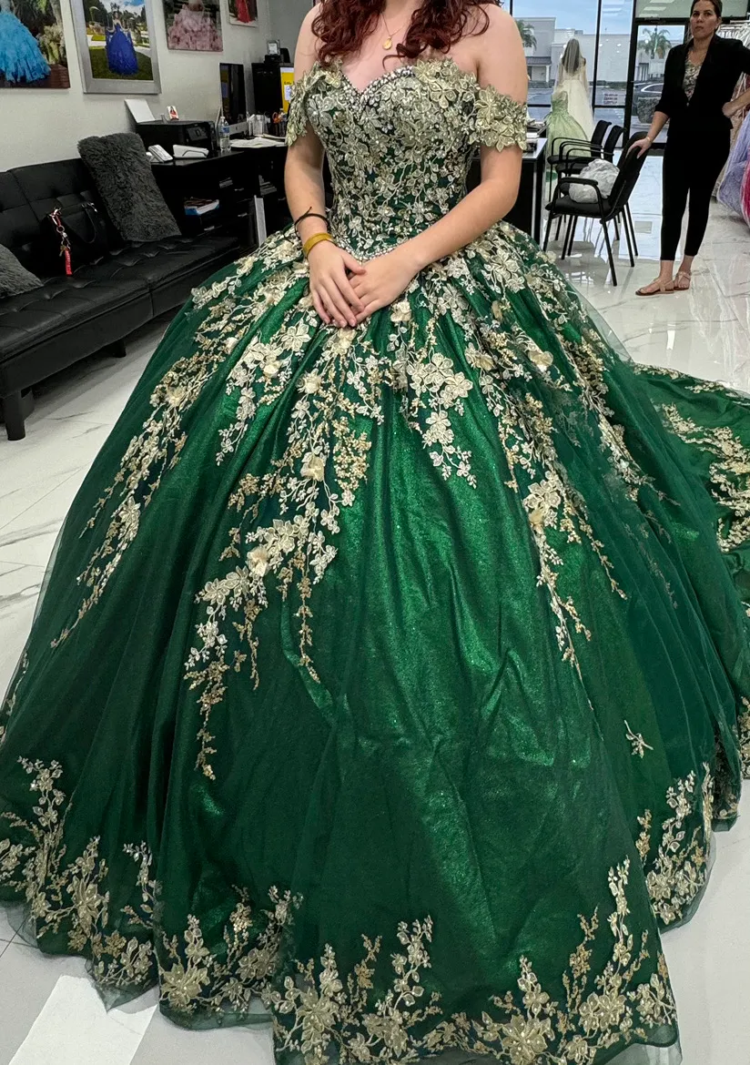 Изумрудно-зеленое кружевное платье Quinceanera с аппликацией, бальное платье 2024, с открытыми плечами, расшитое бисером, сладкое платье 16, платья на день рождения, Vestidos De 15 Anos 322