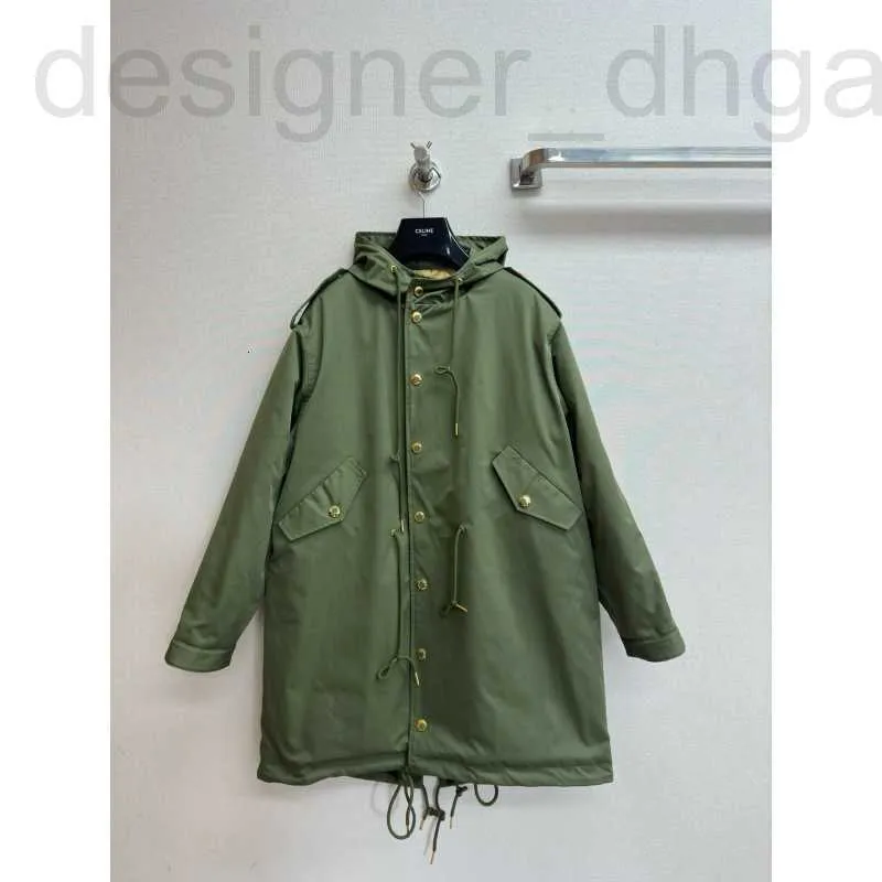 Women's Down ParkasデザイナーNew Cotton Jacketは2024ce Homeに出荷されました。短いフロントとロングバックVPZHを備えたクラシックミリタリーグリーンパーカコート