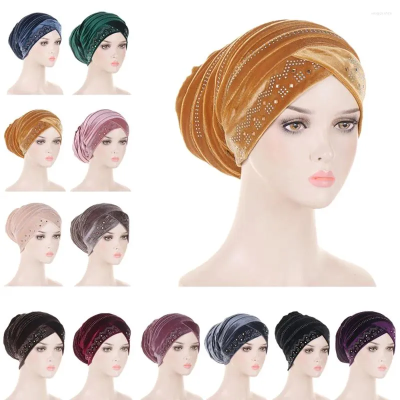 Roupas étnicas Mulheres Simples Diamantes Veludo Estiramento Underscarf Redondo Capa Frontal Headwrap Hijabs Turbante Mujer Muçulmano Caps Baggy