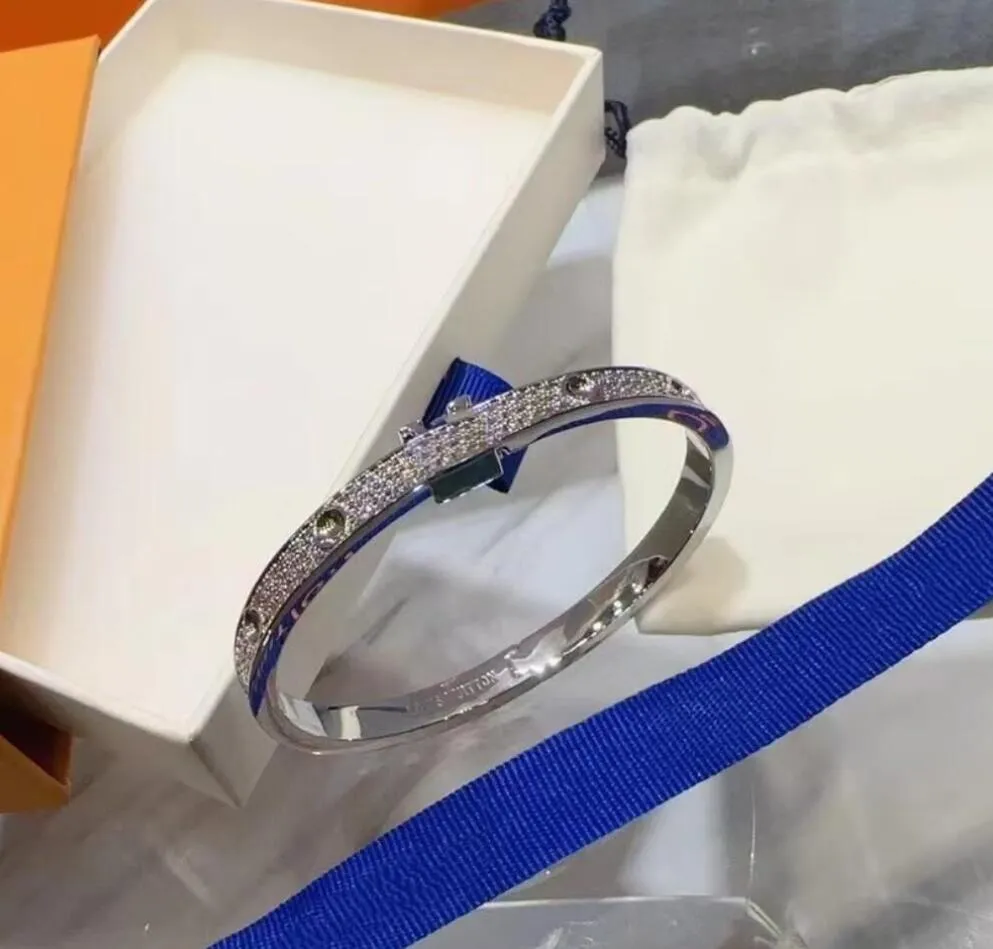 Luxe stalen armband van topkwaliteit diamanten titanium stalen armband sieraden voor vrouwen Bangle Rose Gold Diamond Love Bangle bruiloft armband sieraden met doos