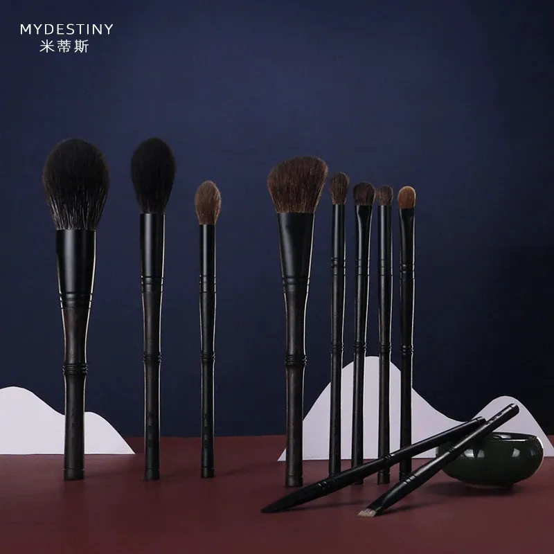MyDestiny Luxuriöses 10-teiliges professionelles Make-up-Pinsel-Set aus Ebenholz, hochwertiges Pinsel-Set, weiches Tier-Fuchs-Eichhörnchen-Ziegenhaar 240124