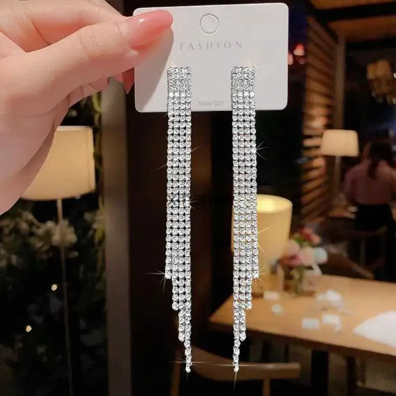 Stud Trendy Tassel Crystal Rhinestone Long Earrings For Women Luxury Shiny Bridal Dangle Drop Earrings Wedding Jewelry Gift YQ240129