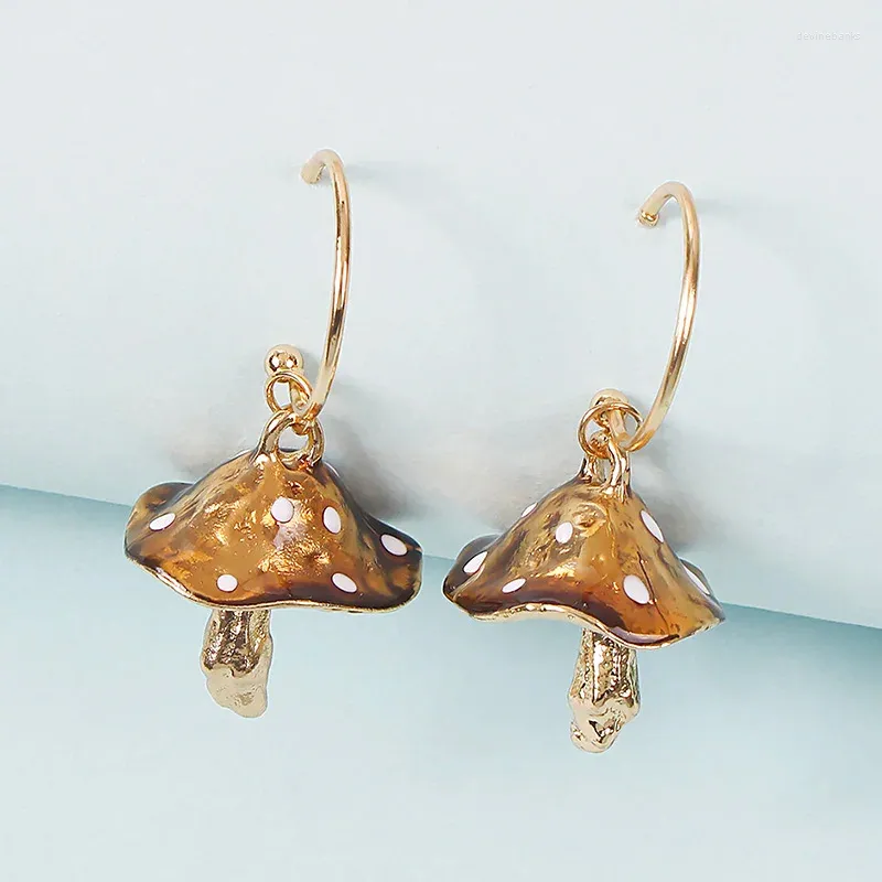 Boucles d'oreilles pendantes en émail champignon, Design créatif, petit sens élevé, accessoires de goutte d'huile colorés, bijoux mignons à la mode, cadeaux