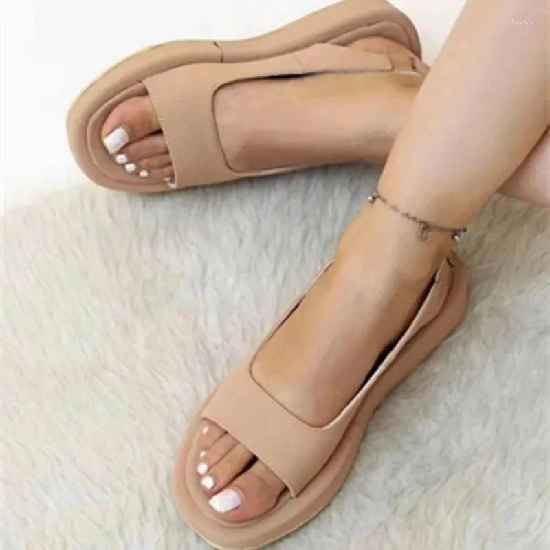 Sandalias 2024 verano zapatos de mujer de alta calidad casual plano al aire libre punta abierta moda playa suela gruesa grande