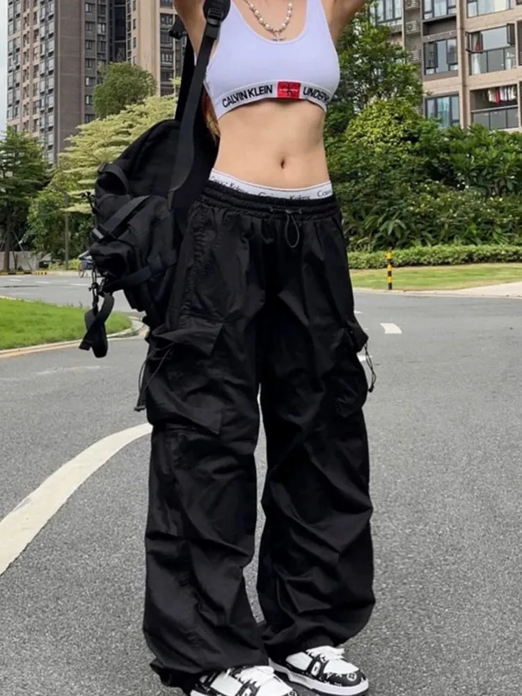 Y2K Parachute pantalon noir pour femmes vêtements de rue hippie poches surdimensionnées chariots cargo Harajuku poches larges pantalons de sport 240130