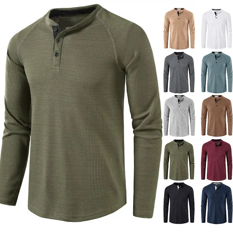 Mode gaufré coton t-shirt hommes 2023 automne coupe ajustée à manches longues Henley t-shirt hommes Streetwear décontracté couleur unie t-shirt 240119