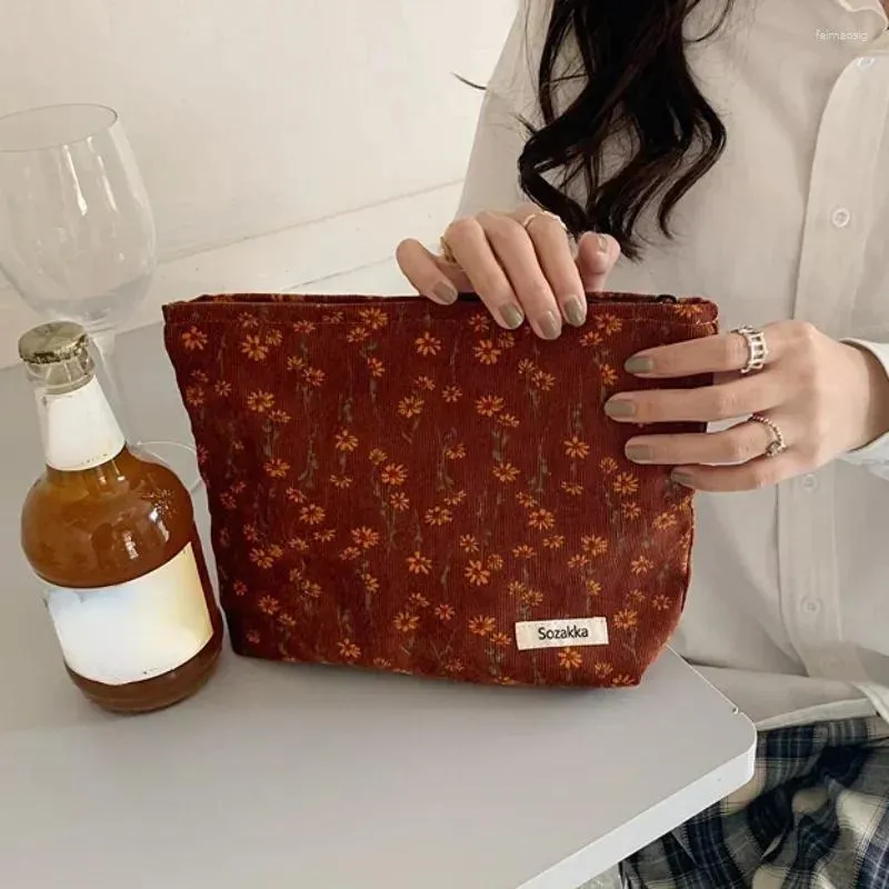 Cosmetic Bags Corduroy Women Bag Cotton Cloth Makeup Pouch Travel Lipstick Organizer Cases Fashion Zipper Clutch Phone Purse
