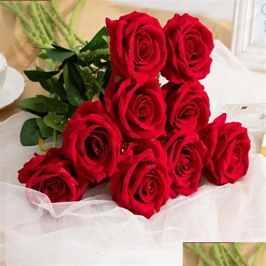 Dekorativa blommor kransar röd rose siden konstgjorda rosor vit knopp falsk för hem alla hjärtans dag gåva bröllop dekoration inomhus de dhbcq