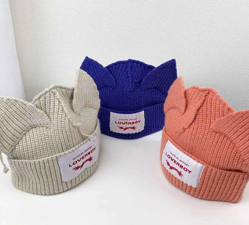 2024 Beanie/Kafatası Kapakları Kpop Sokak Çocukları Hyunjin Hendery Aynı Beanies Wayv Leekew Cont Cat Ear Hat Fashion Sevimli Loverboy Casual Meatwear Z230724